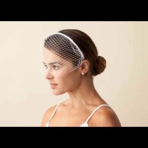 Gigi Burris Veil - Picture 4 of 4